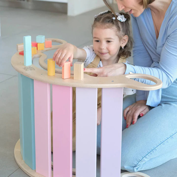 Arche Montessori couleurs pastel